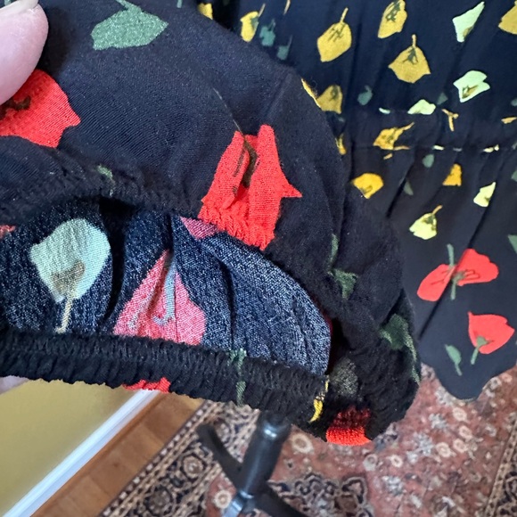 Banana Republic Black Floral Pullover Peplum Blouse - Picture 5 of 9